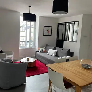  Apartment Zoralin